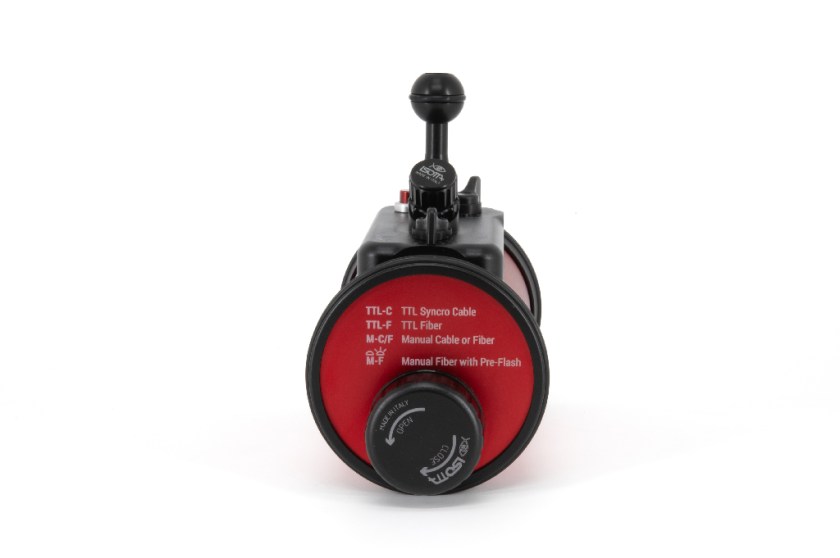 Isotta - Strobe RED64 / Flash RED64